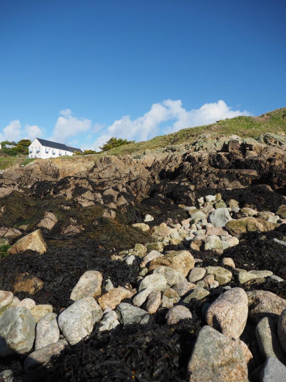 Le Roc'H Ar Mor Hotel Ushant Buitenkant foto